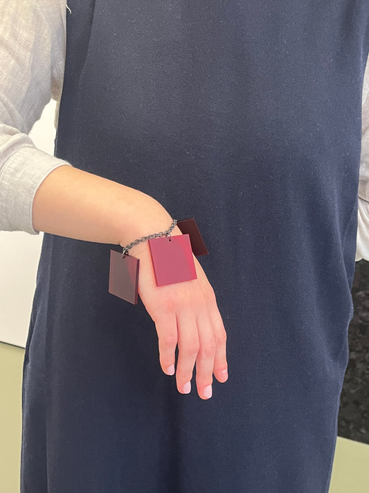 'Fervent garnet plane' bracelet