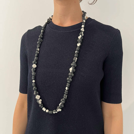'Cluster No.1-5' necklace