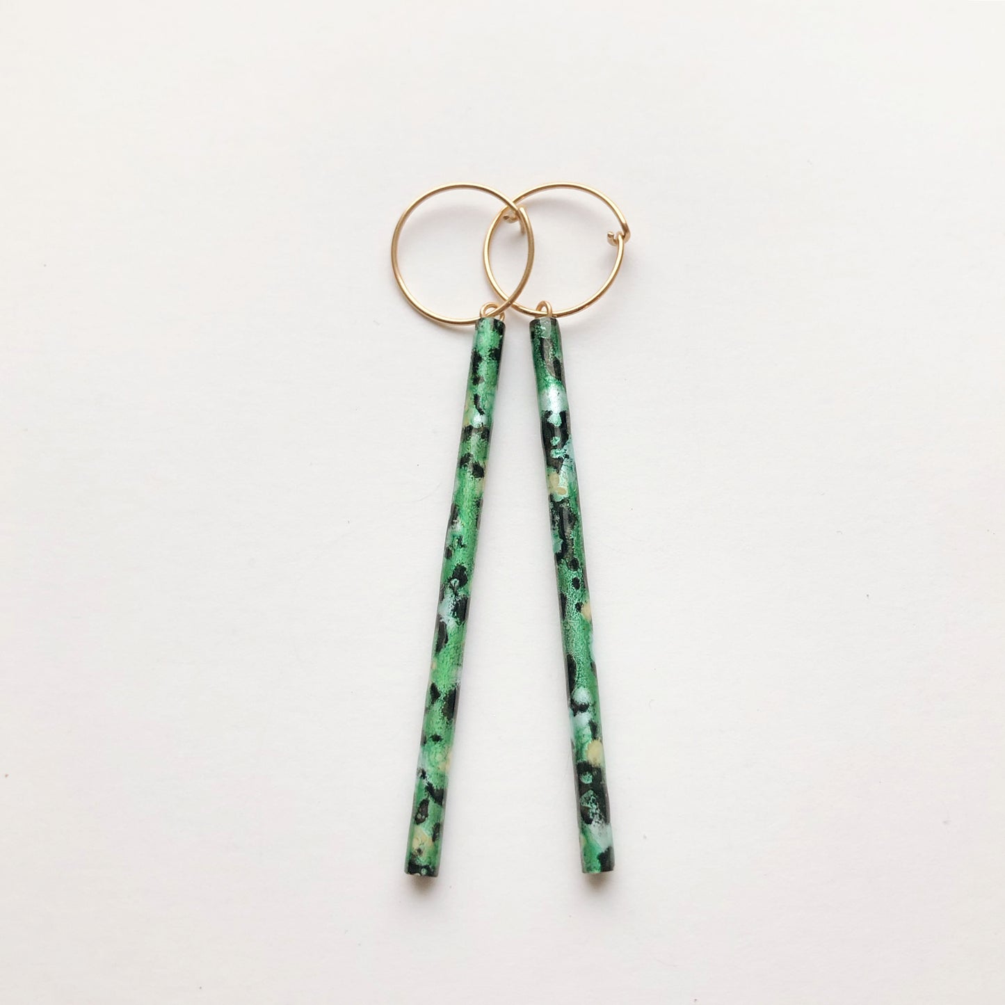 Tube earrings (green)