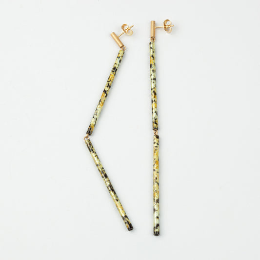 Tube stud earrings (yellow)