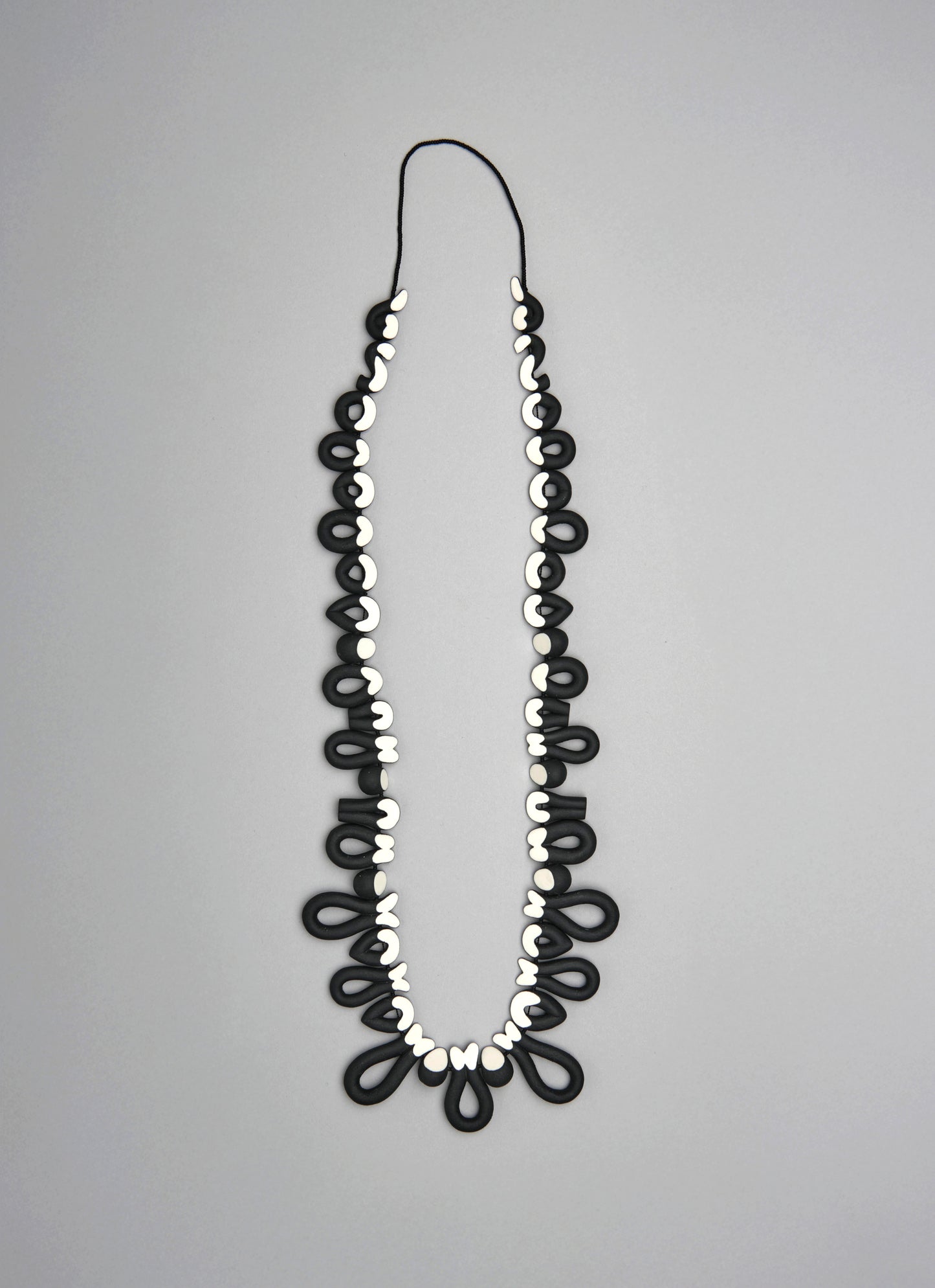 'Matter Meandering' necklace