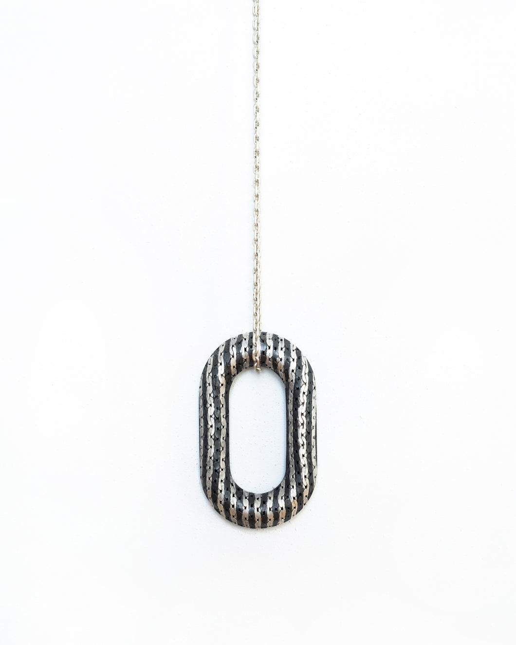 'TR1006LA-56-462' pendant