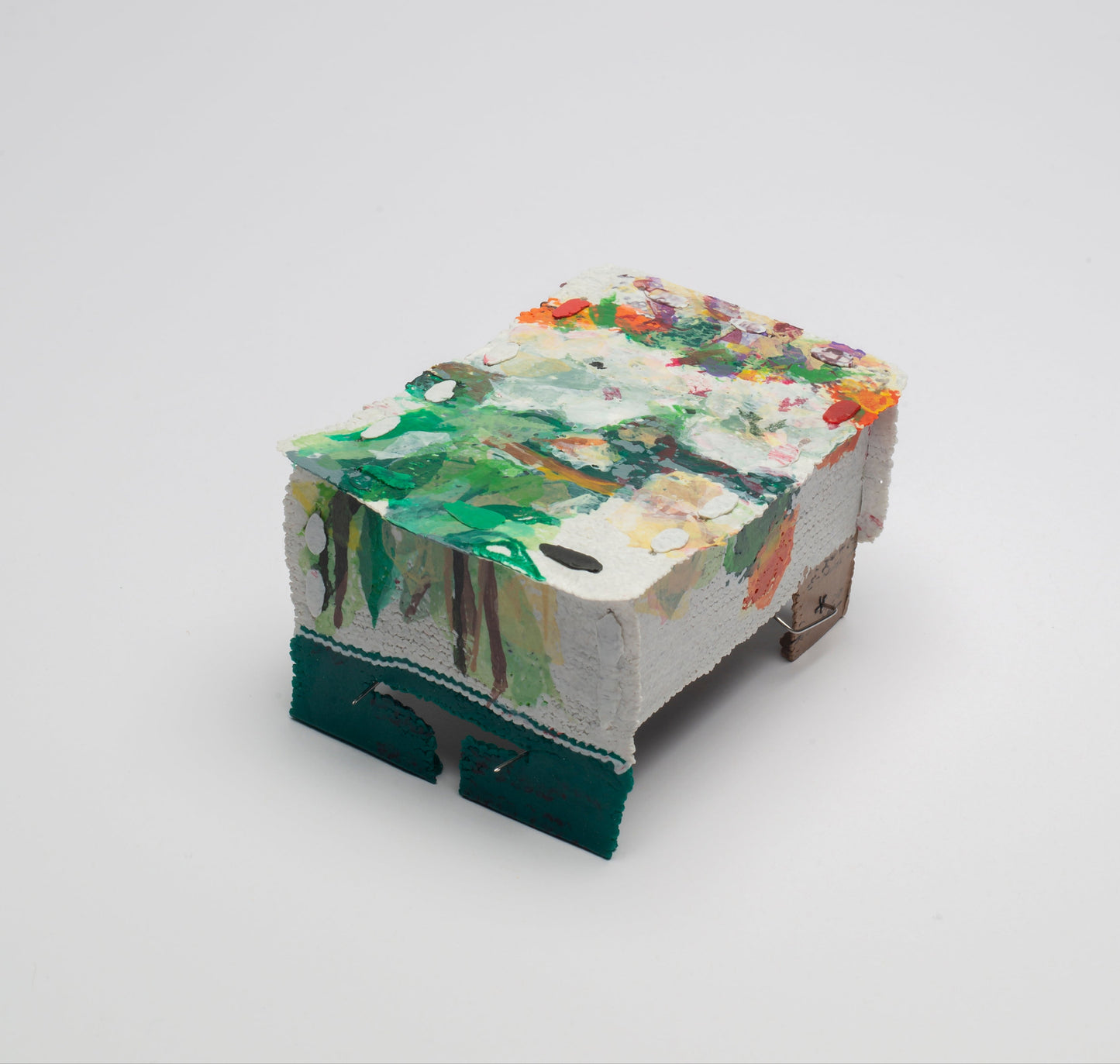 Box brooch #4