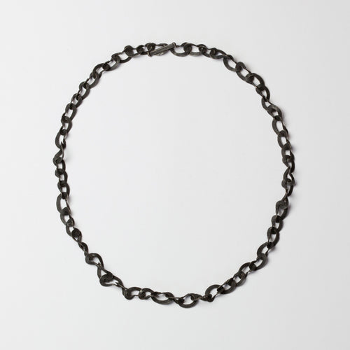 'Chains and Flowers' necklace (Mobius black)