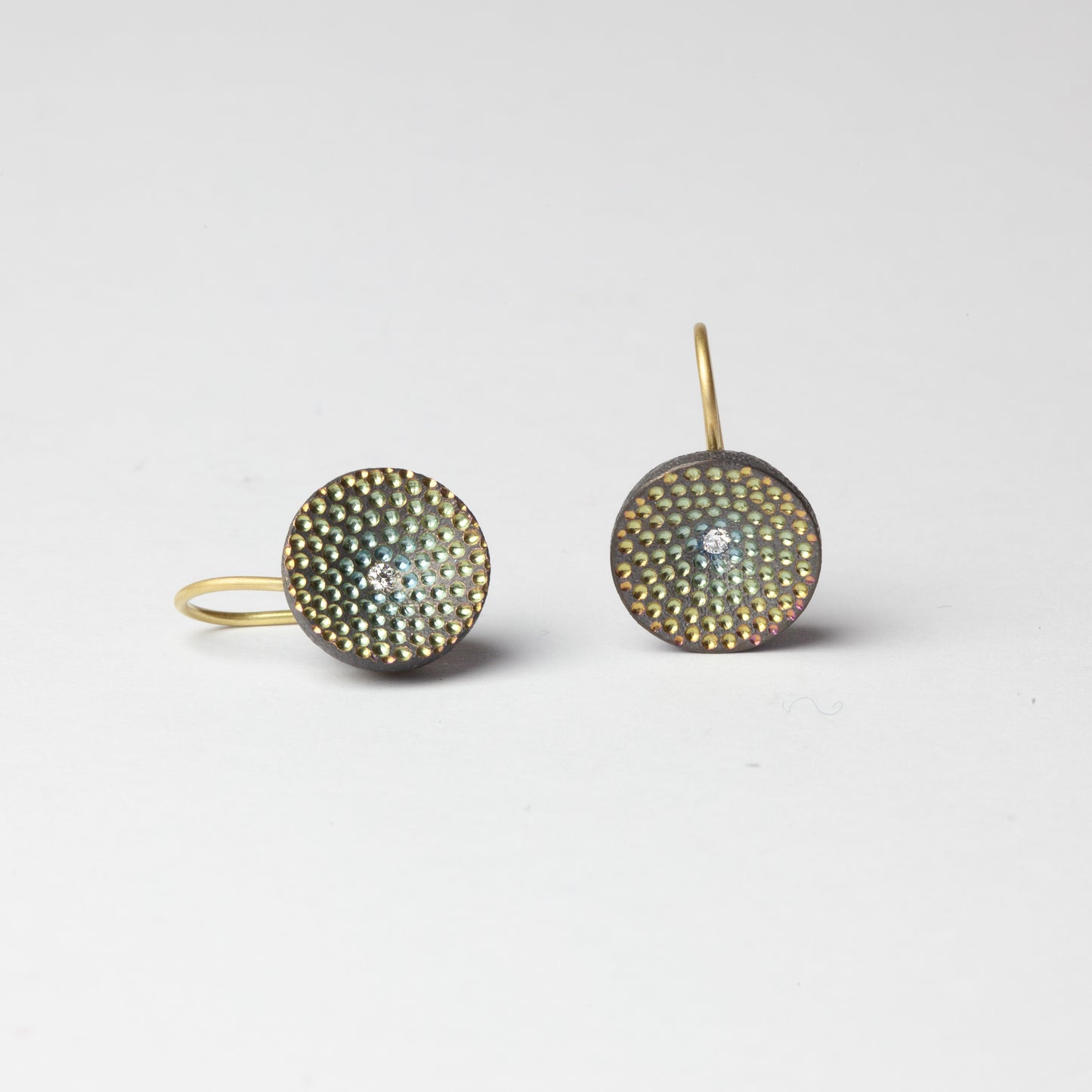 'Vénéneuse' earrings