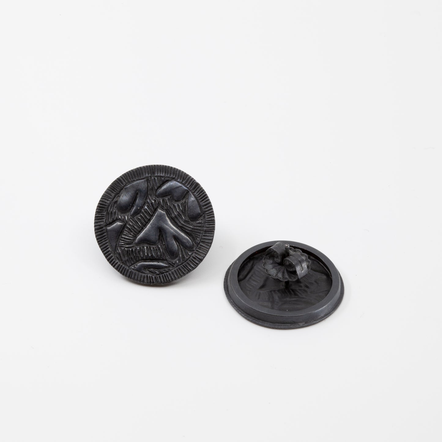 'Relic' studs - black