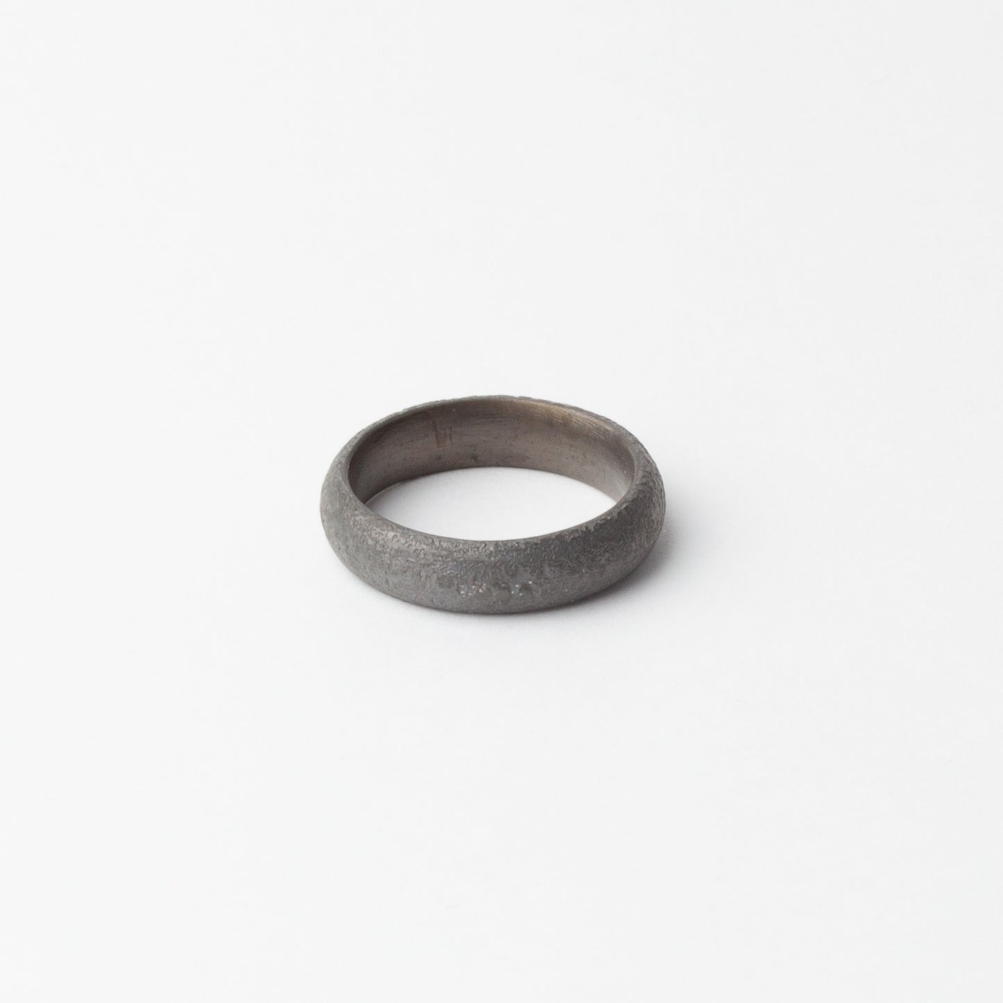 Titanium band