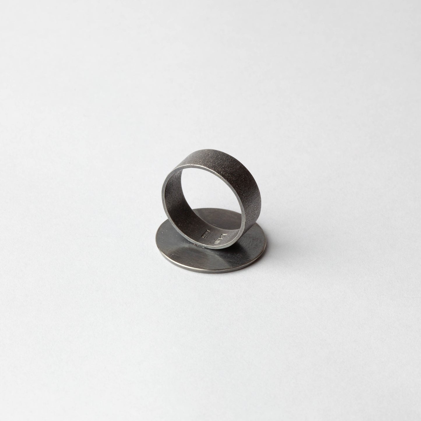 Enamel ring (yellow speckle, med)