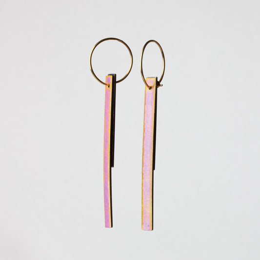 Strip earrings (pink)