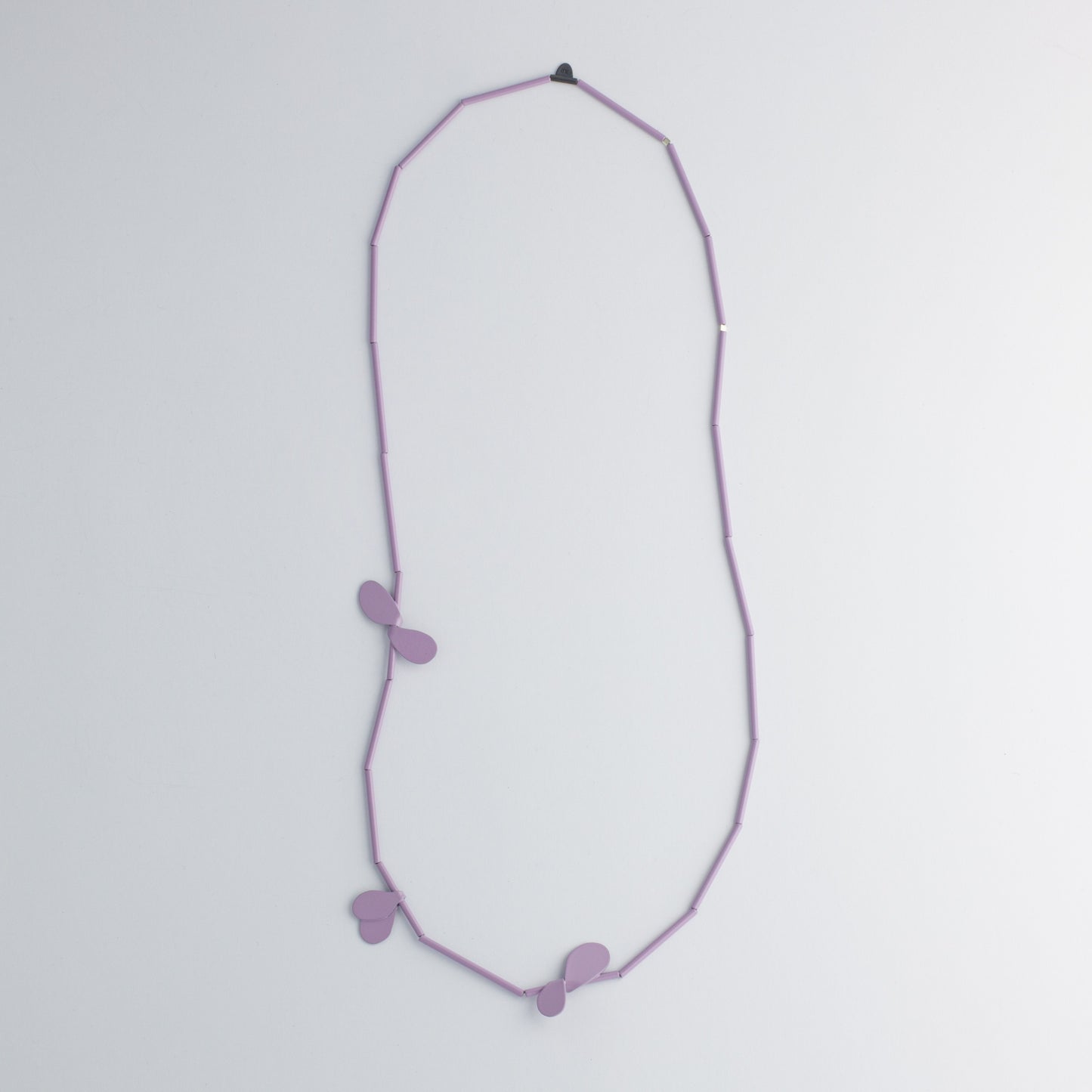 'Leaf' necklace - lilac
