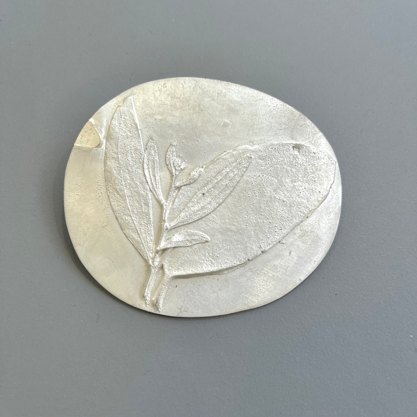 'Leaves' (Grampians) brooch