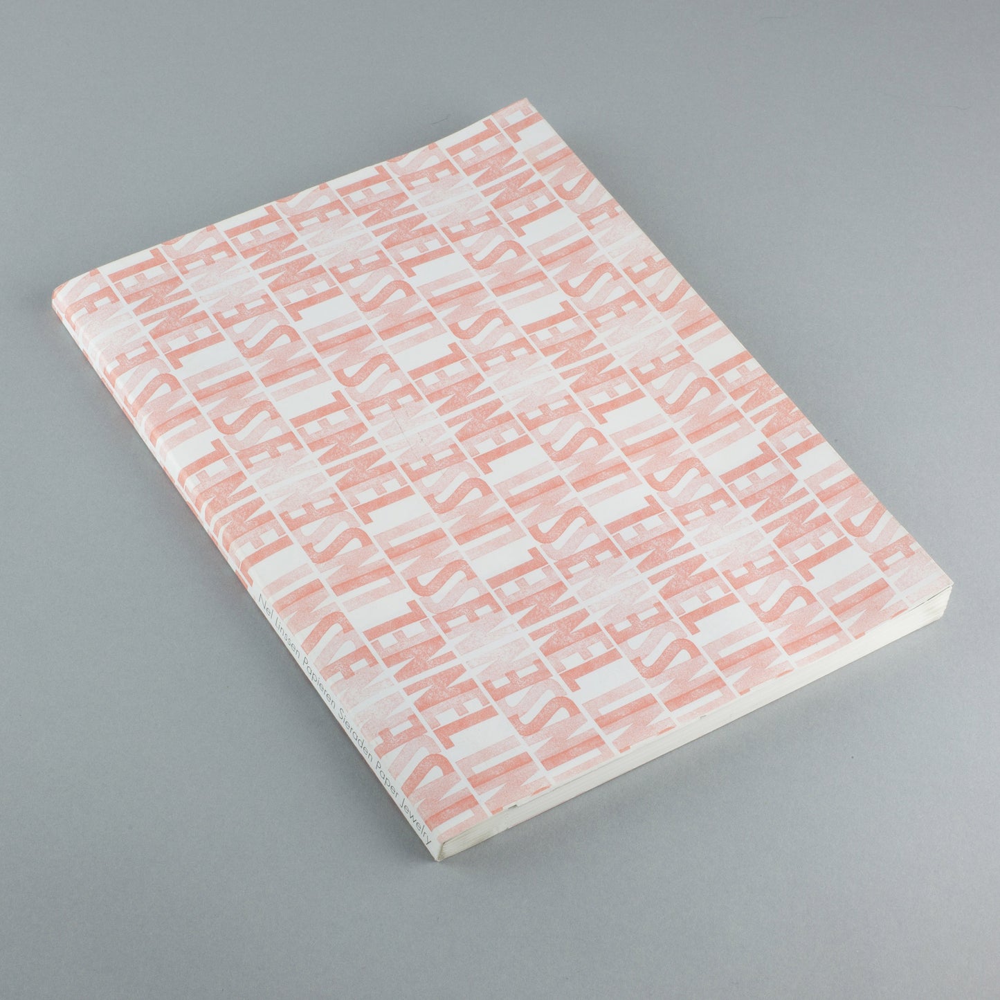 Nel Linssen Paper Jewelry