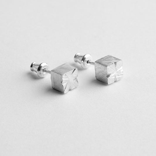 'Spark' small cube stud earrings