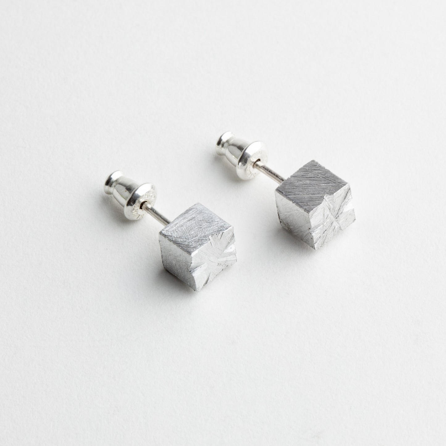 'Spark' small cube stud earrings