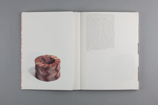 Nel Linssen Paper Jewelry