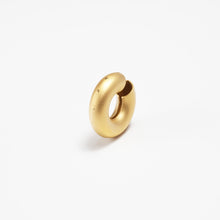 'Sphere' ear cuff - gold