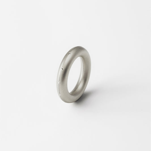 'Sphere' ring