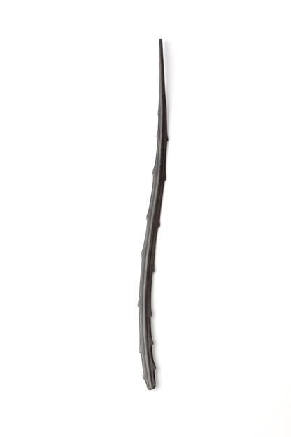 'Needle pendant #9 (Lancewood, juvenile)'