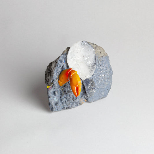 'August brooch (Rapujuhlat kuutamolla)'