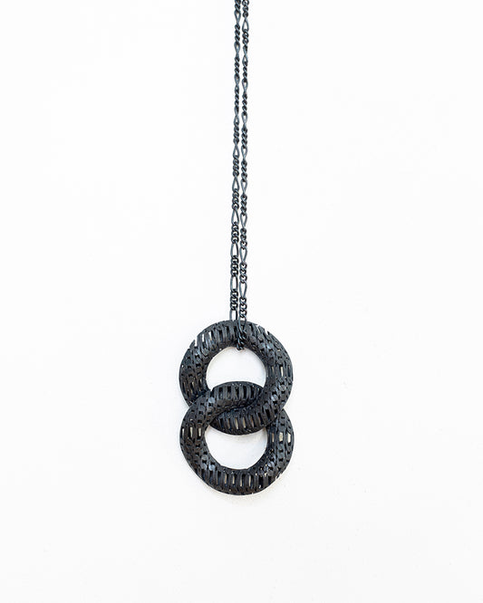 'FIG10-48-406' pendant