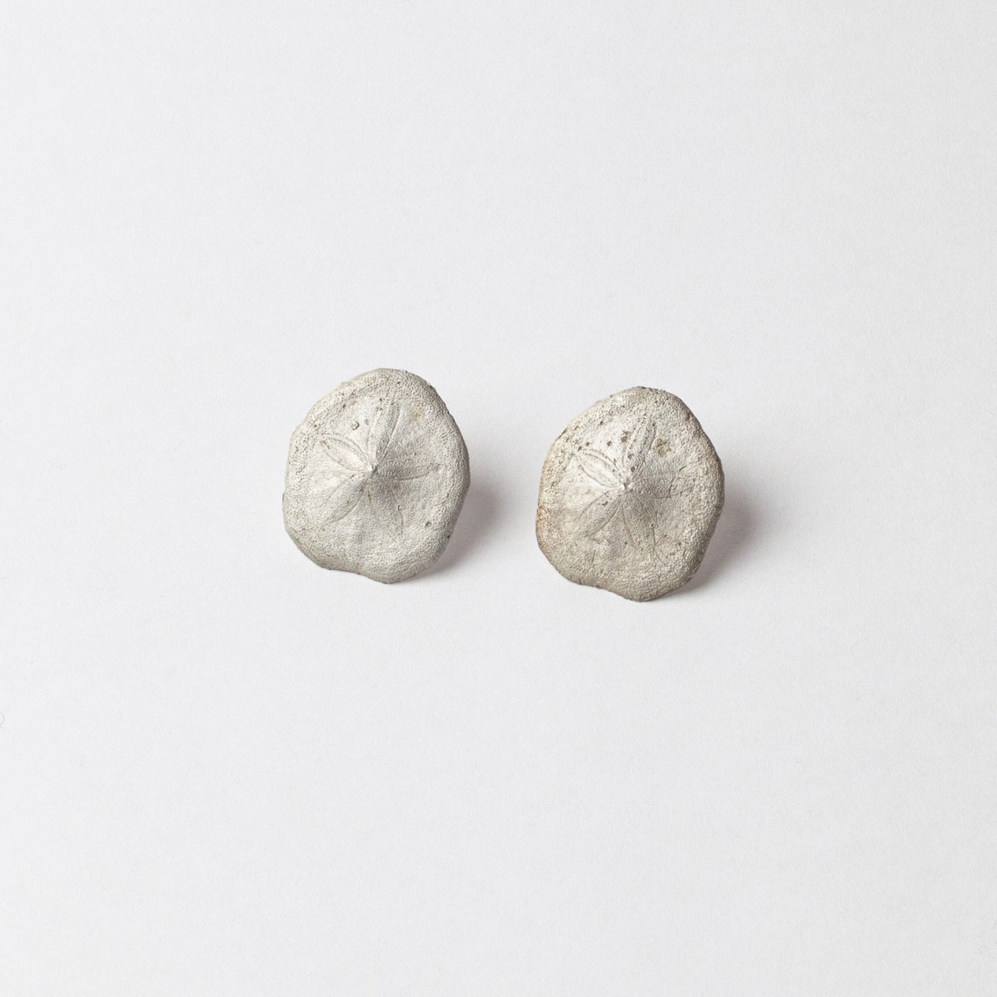 'Periwinkle' studs