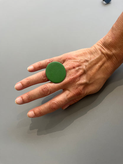 Enamel ring (green, large)