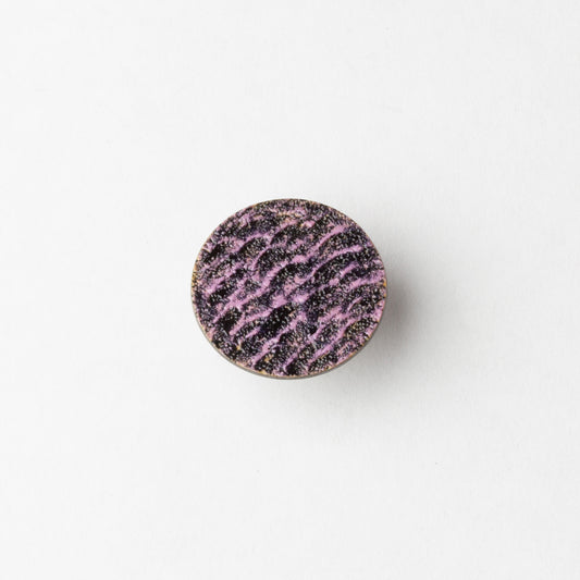 'Journey' pin (pink)