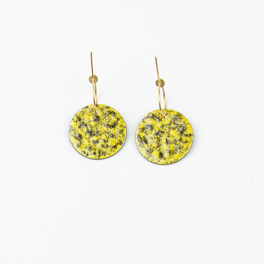 Enamel earrings (yellow)
