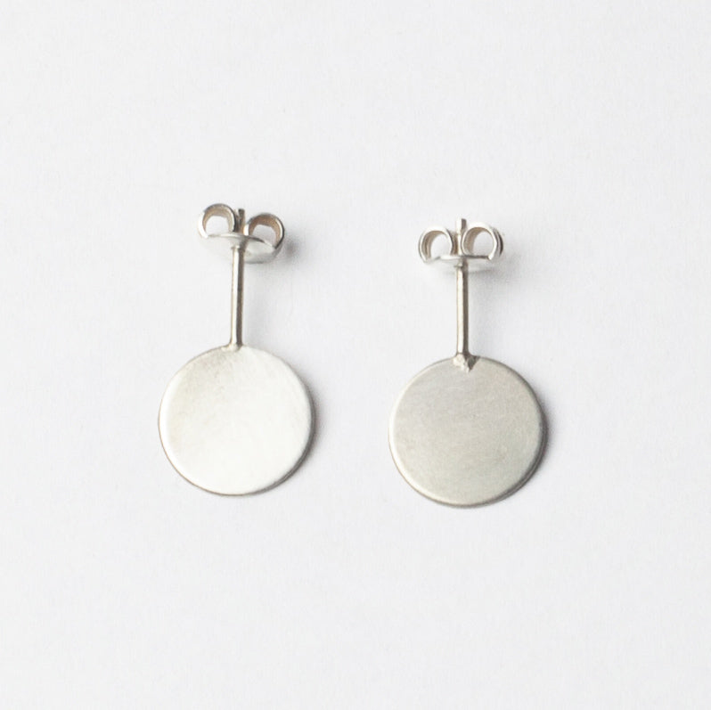 '1 point' earrings