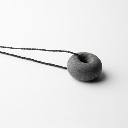 'Jump ring' pendants (grey)