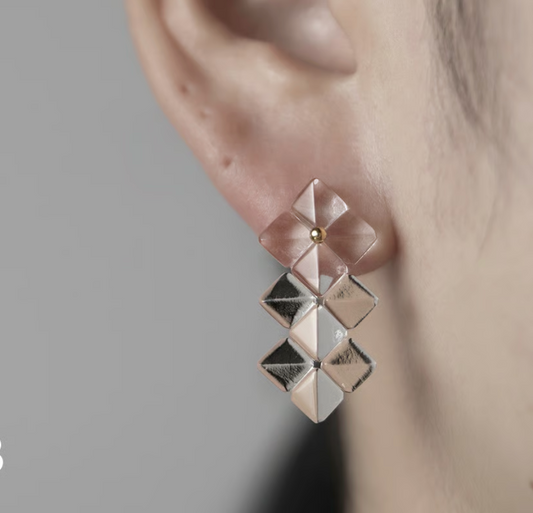 'Blur #3 (middle/Type B)' stud earrings