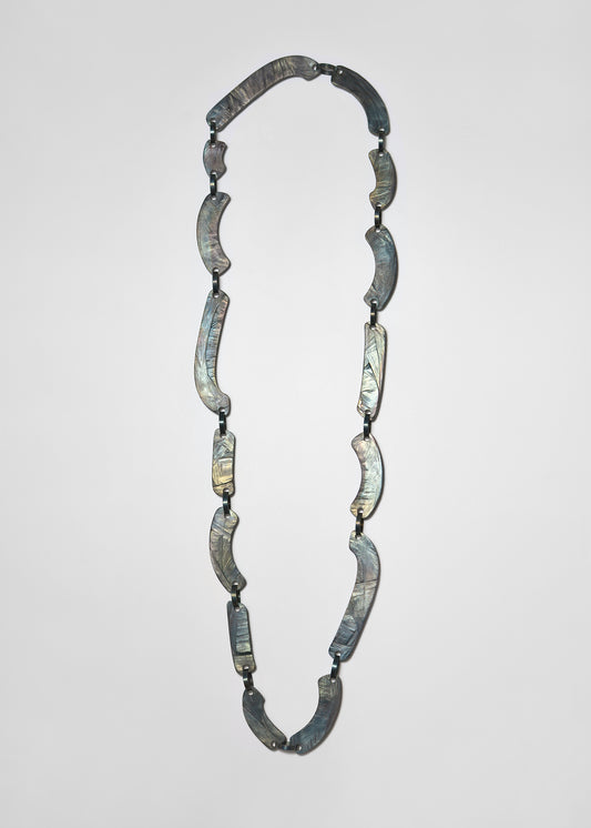 'CUT 37' necklace
