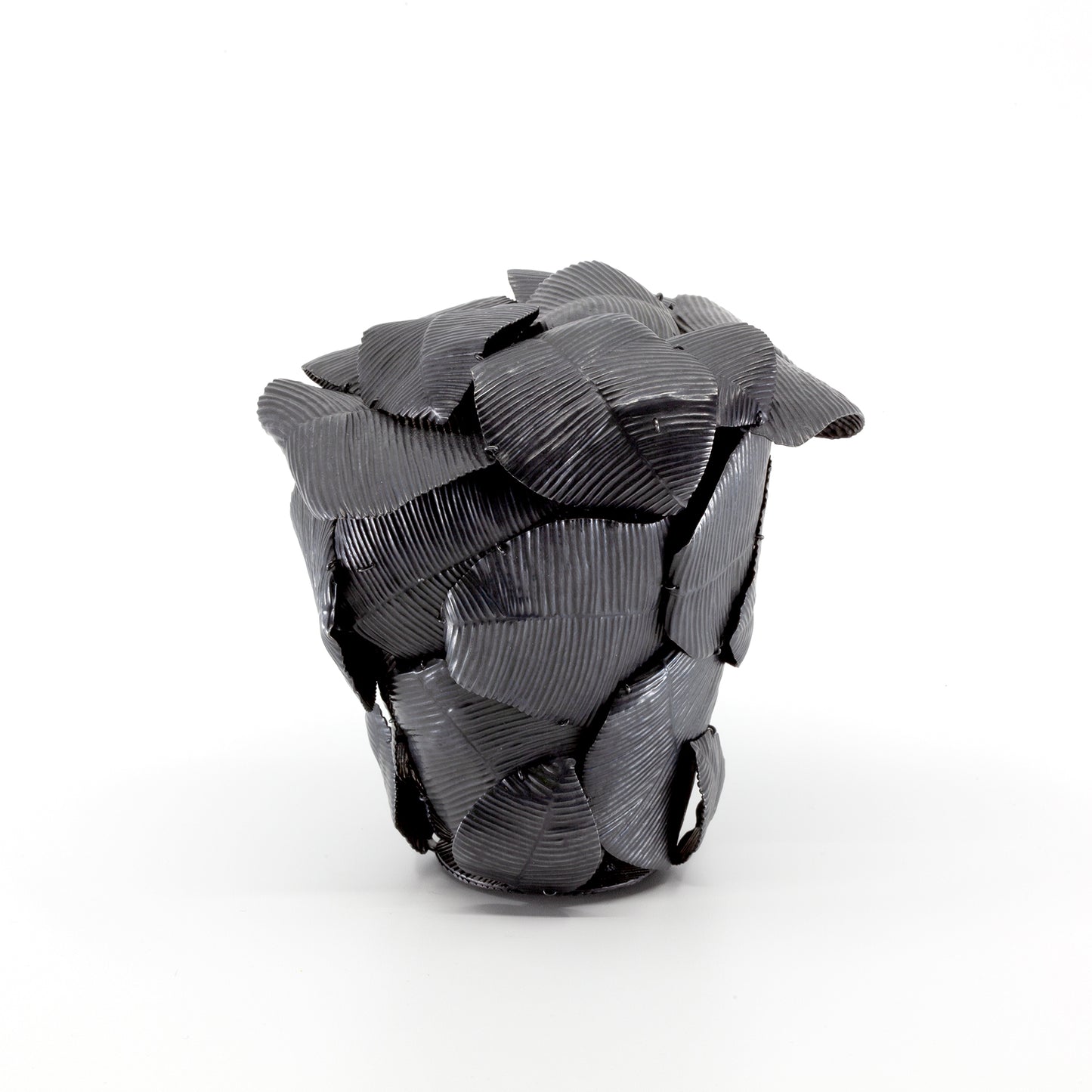'Leaf stack' lidded vessel