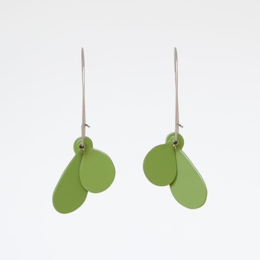 'Leaf' earrings - olive