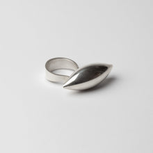 Kinetic ring