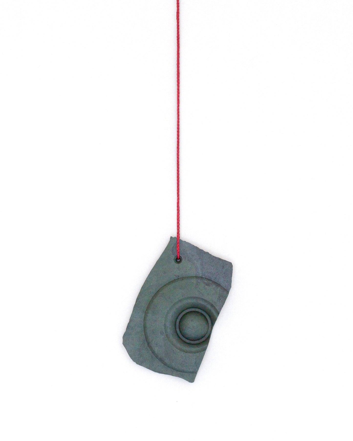 'Tweeter' pendant