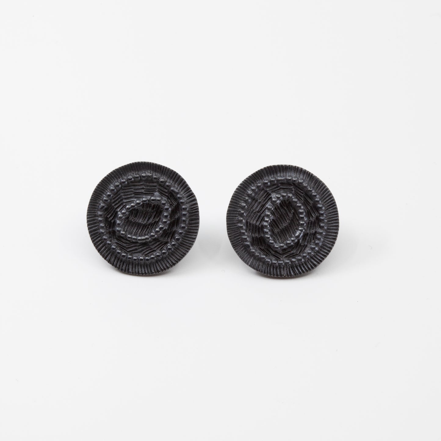 'Remnant' studs - black
