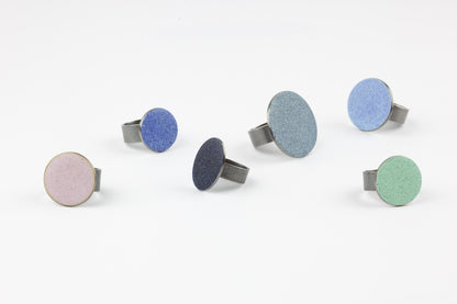 Enamel ring (grey blue)