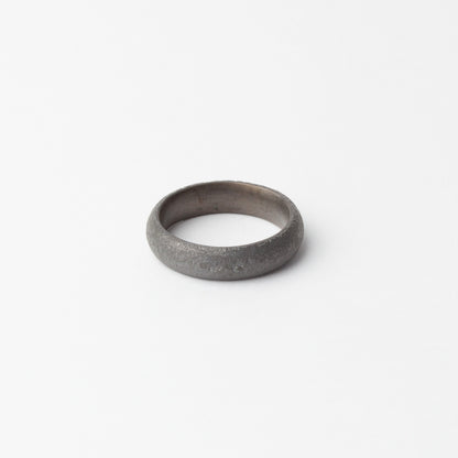Titanium band