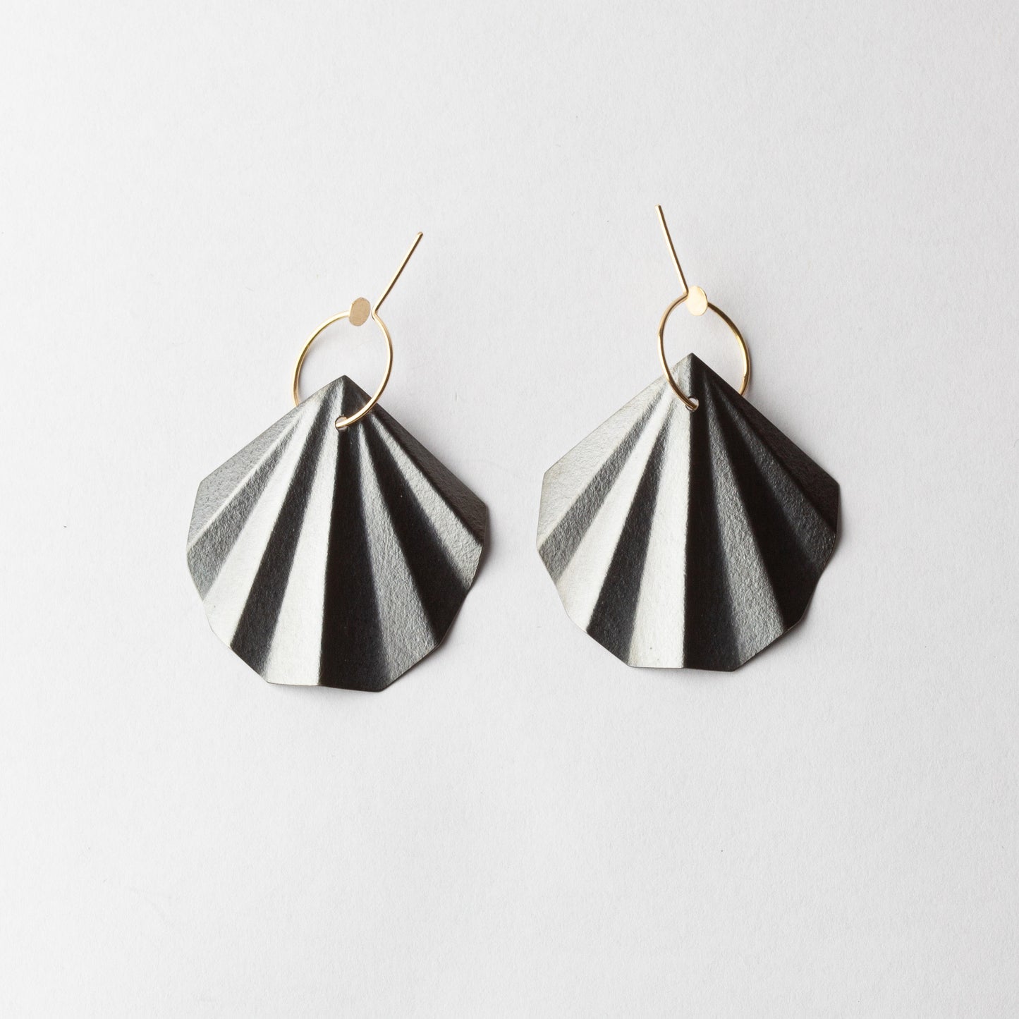 Shell earrings 2