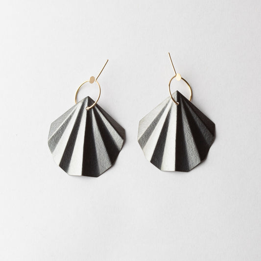 Shell earrings 2
