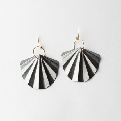 Shell earrings 3