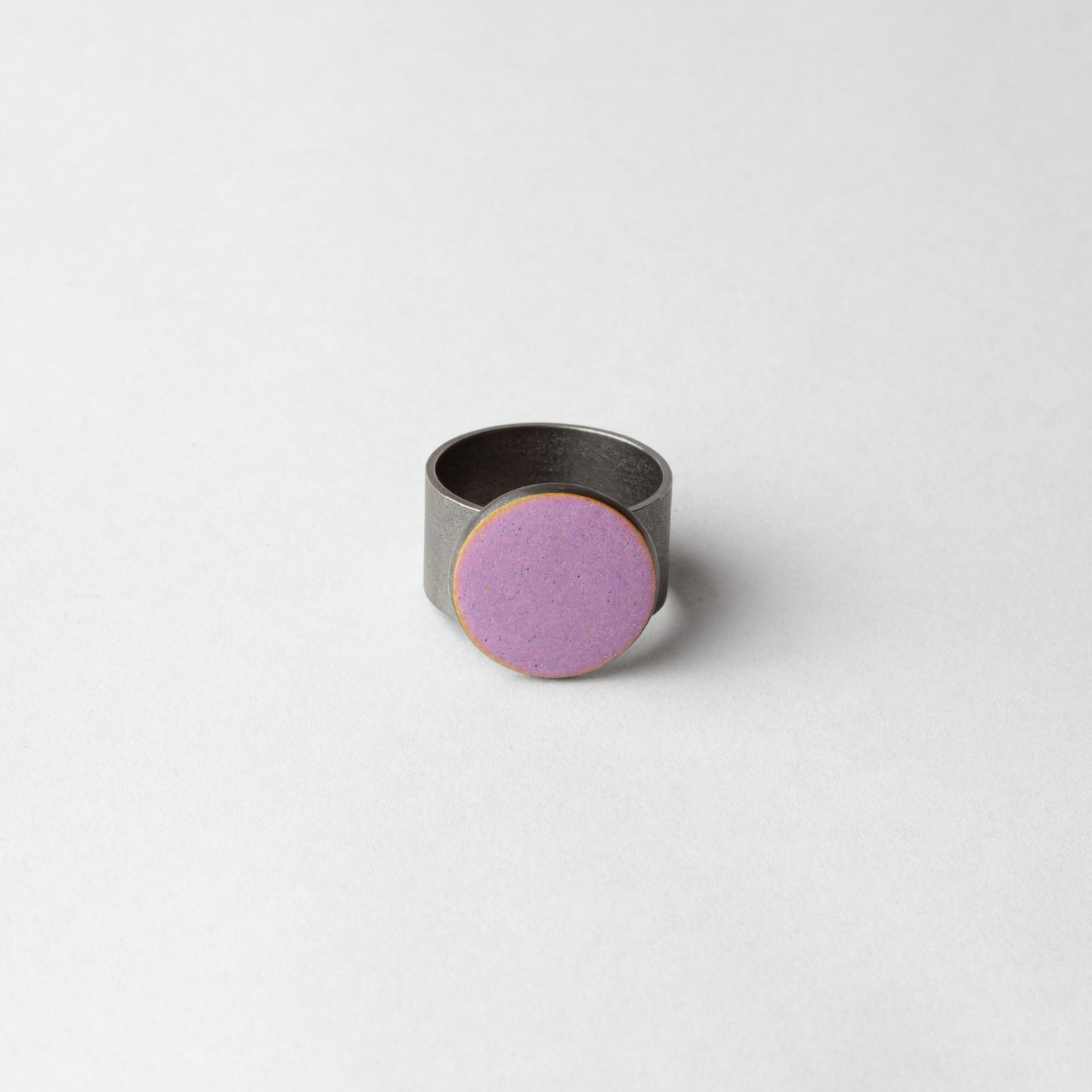 Enamel ring (mauve, small)