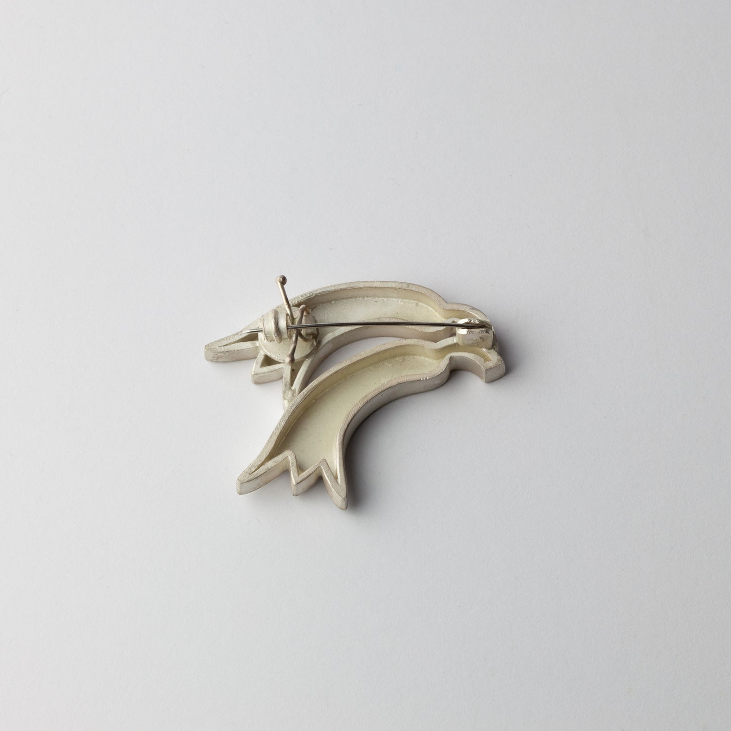 'Two Corea' brooch