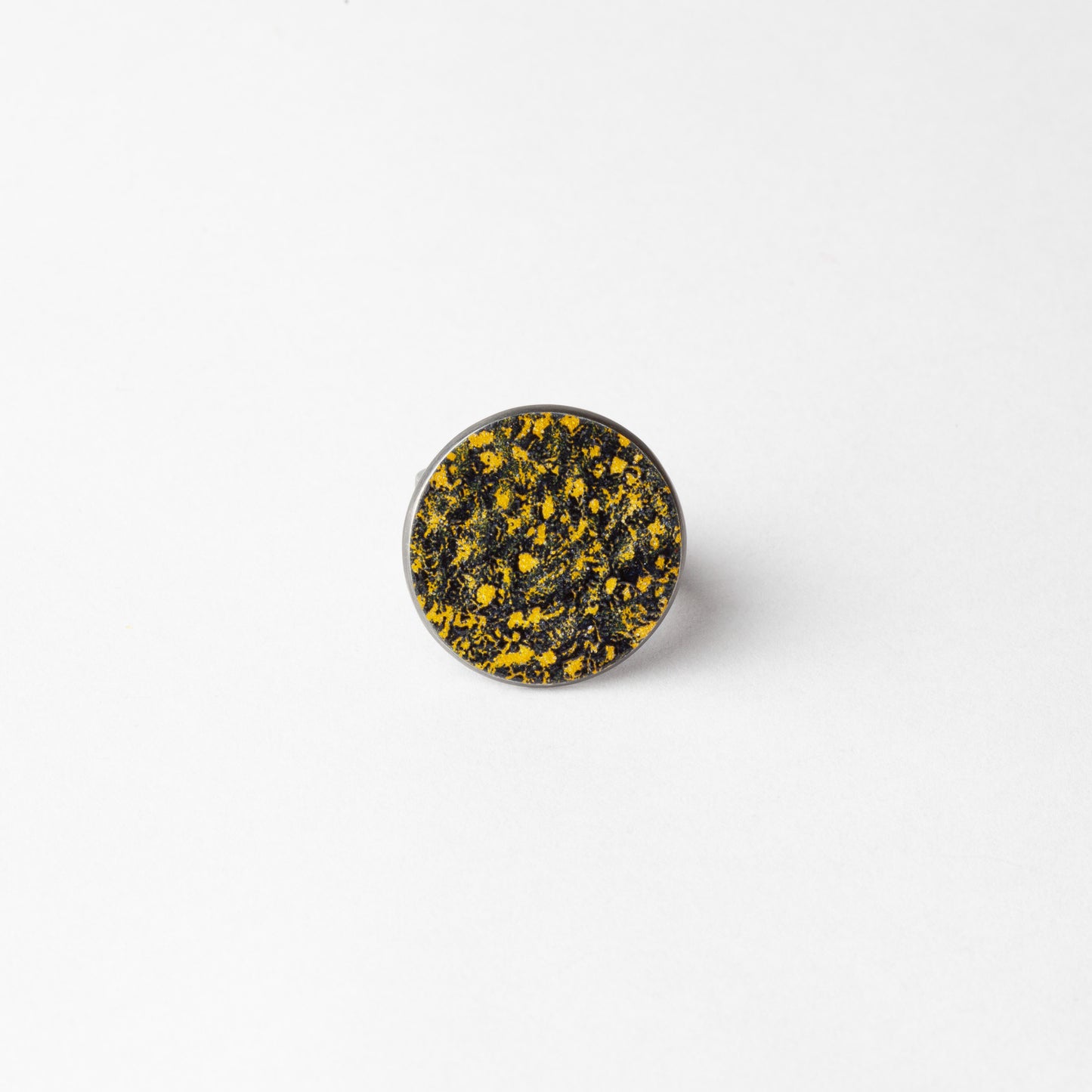 Enamel ring (yellow speckle, med)