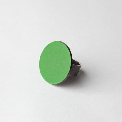 Enamel ring (green, large)