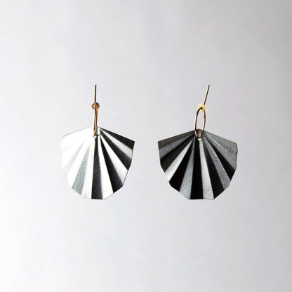 Shell earrings 3