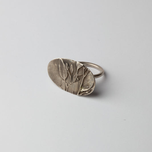 Flat top silver ring