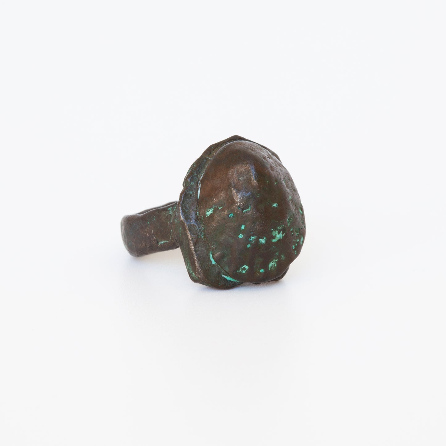 Ring KF12 (2017)