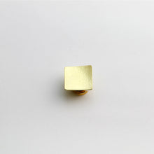 'Golden confetti' brooch